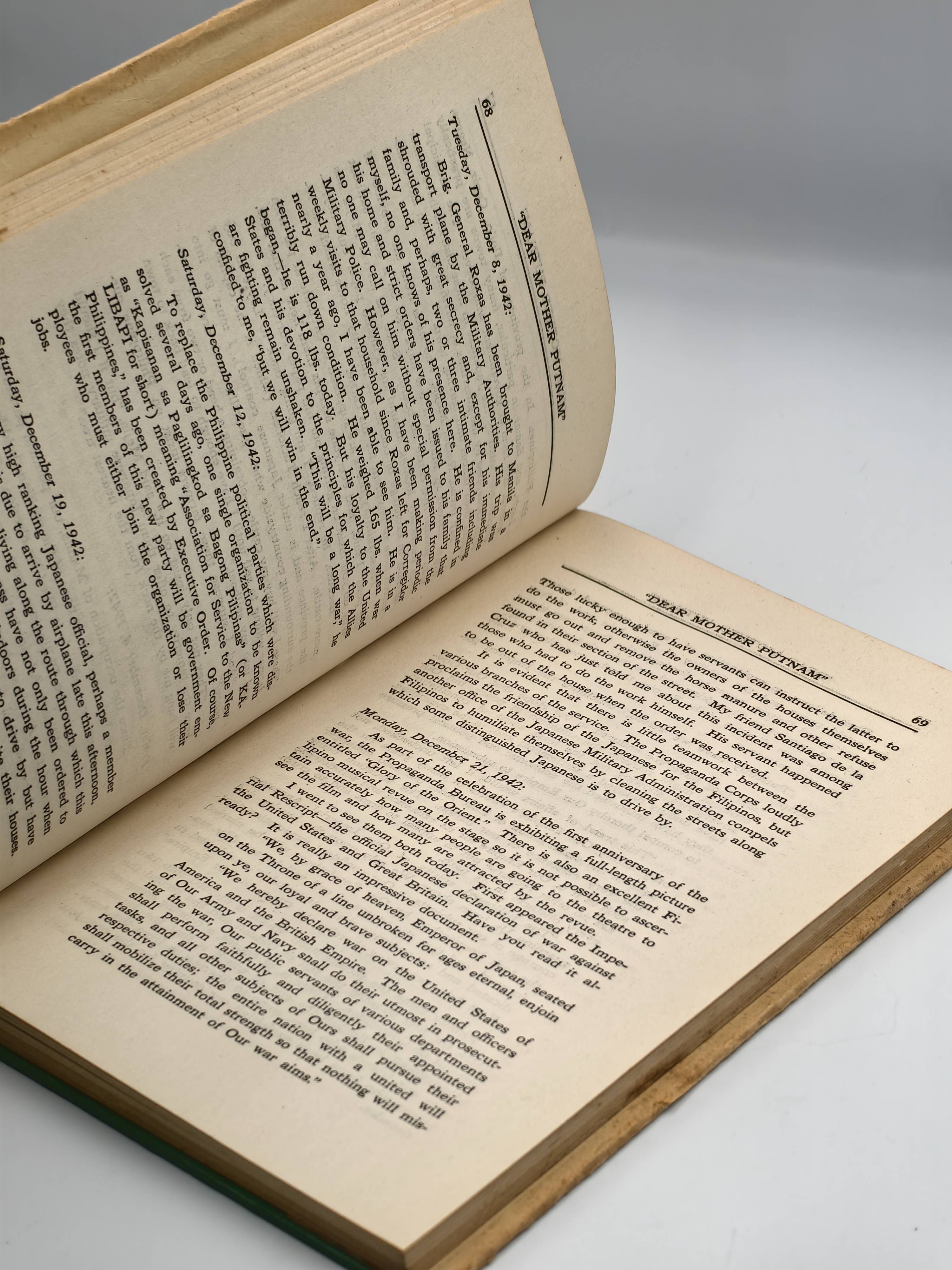 Lot of 4 Collectible Books  - Additional view