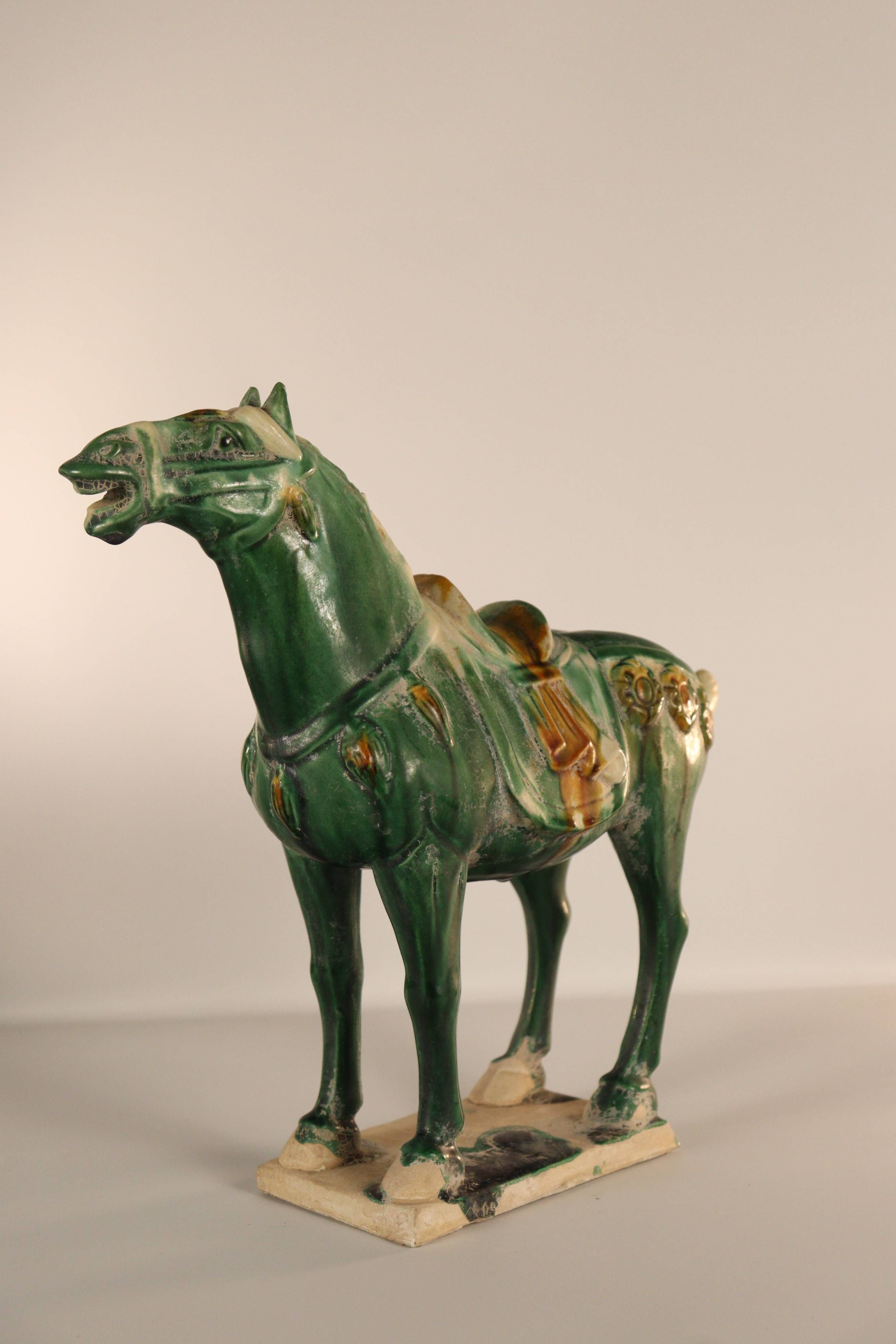 A Pair of Sancai-Glazed Pottery Horse Figures - Additional view