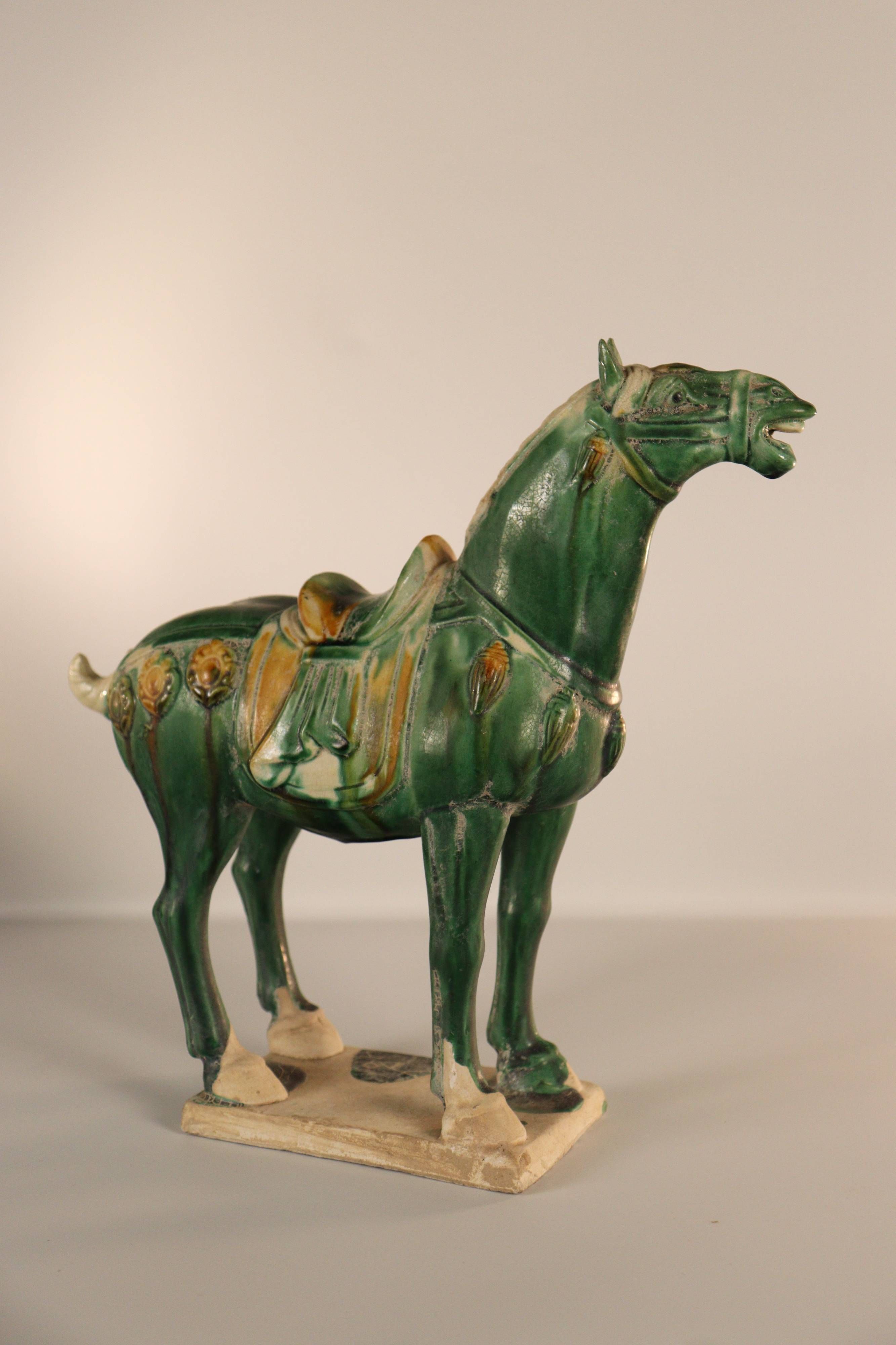 A Pair of Sancai-Glazed Pottery Horse Figures - Additional view