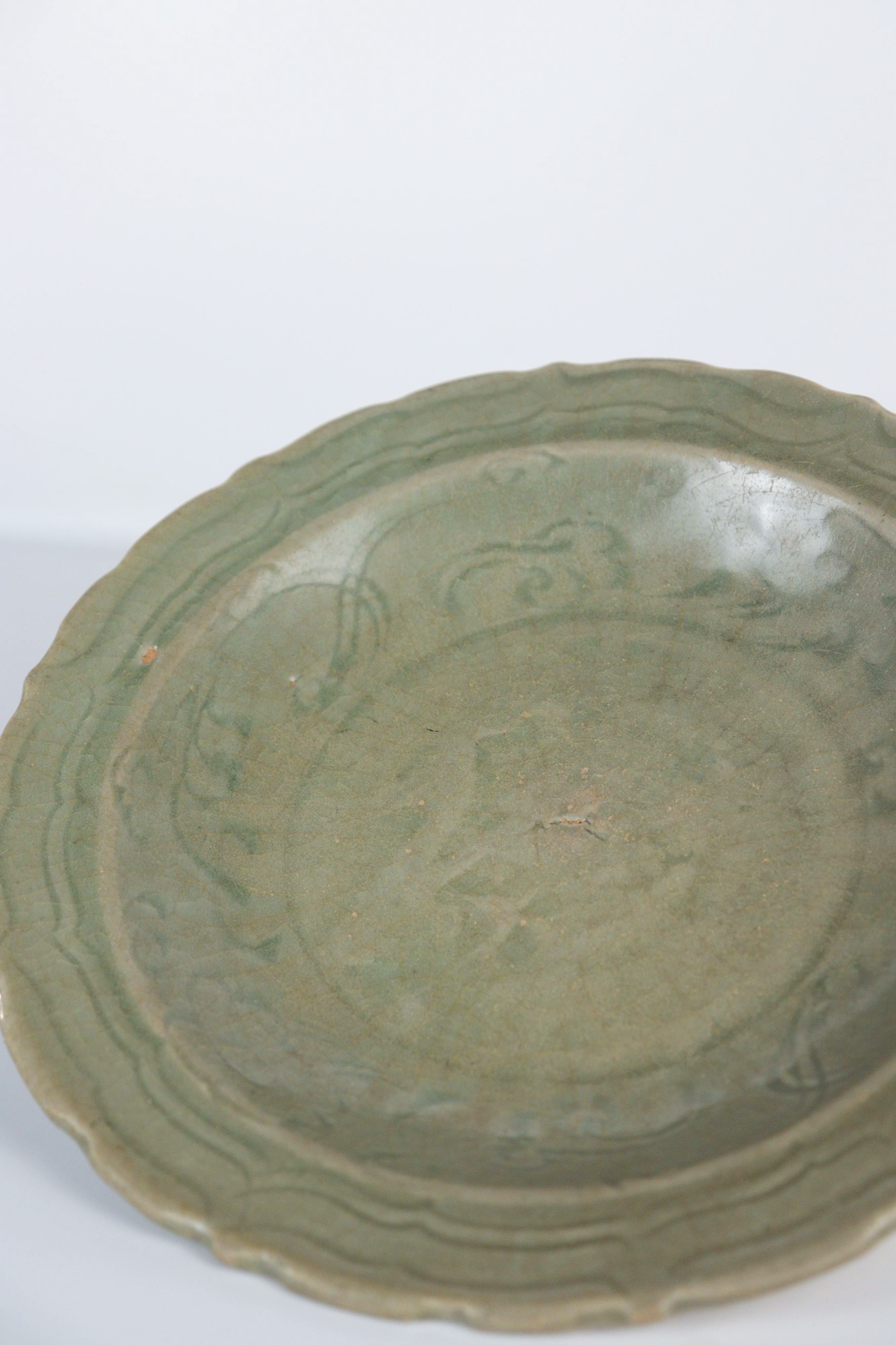 Chinese Longquan Celadon "Lotus" Charger - Additional view