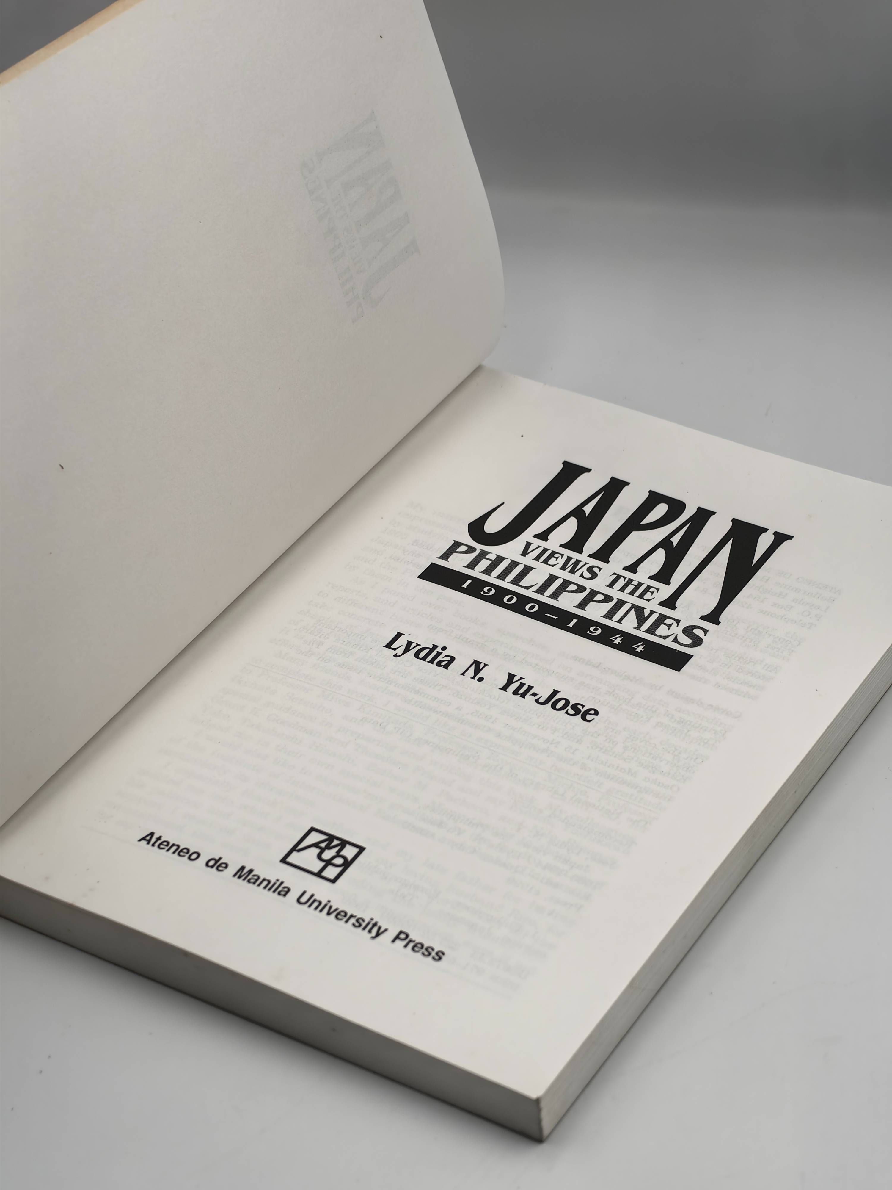 Lot of 4 Collectible Books  - Additional view