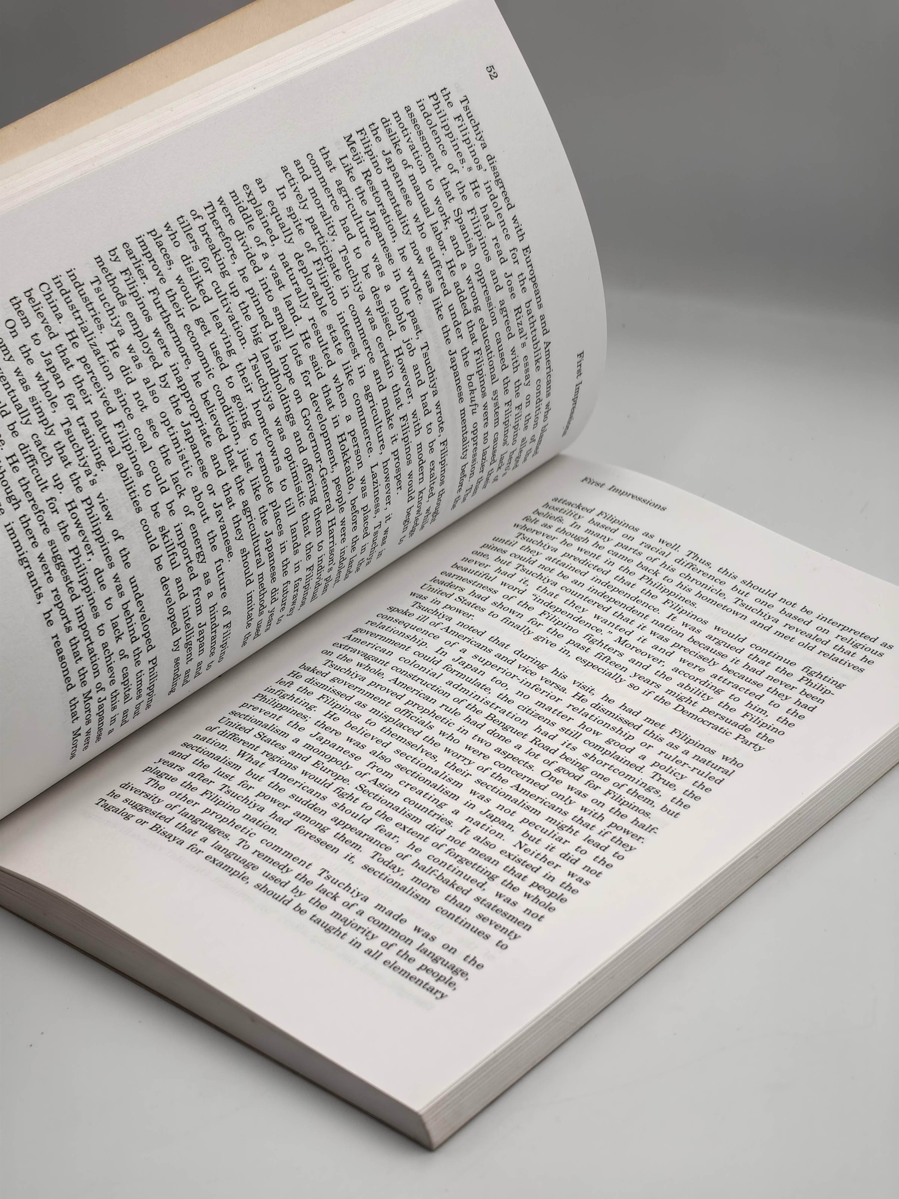 Lot of 4 Collectible Books  - Additional view