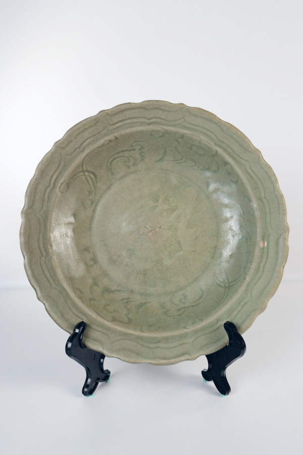 Chinese Longquan Celadon "Lotus" Charger