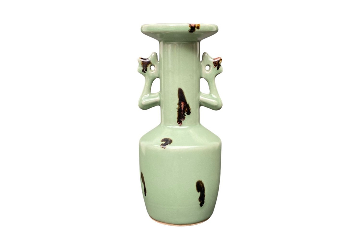 A Song Style “Tobi Seiji” Celadon Glazed Mallet Vase
