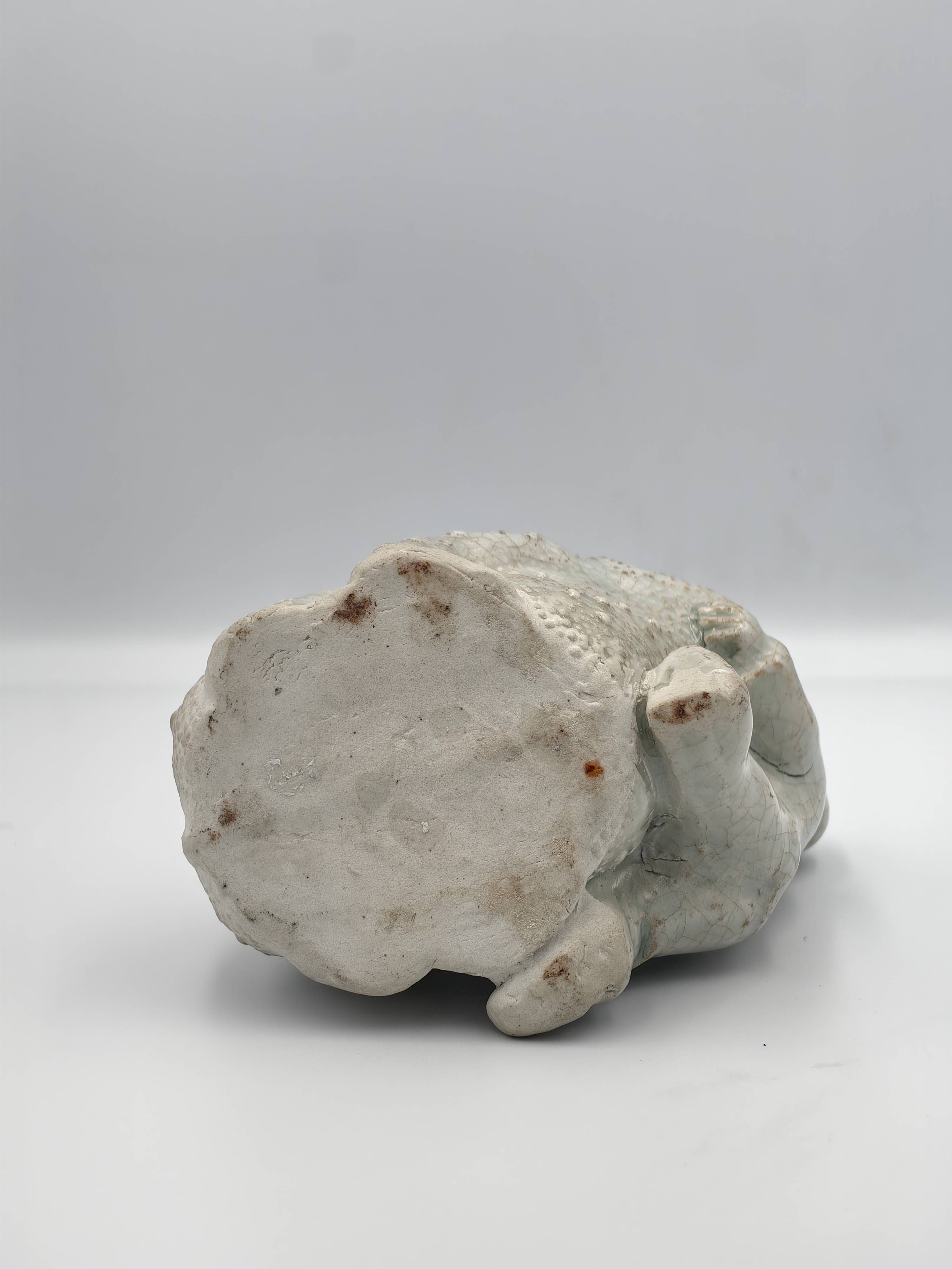 Ge-Glazed Water Dropper Scholar's Object, Qing Dynasty - Additional view