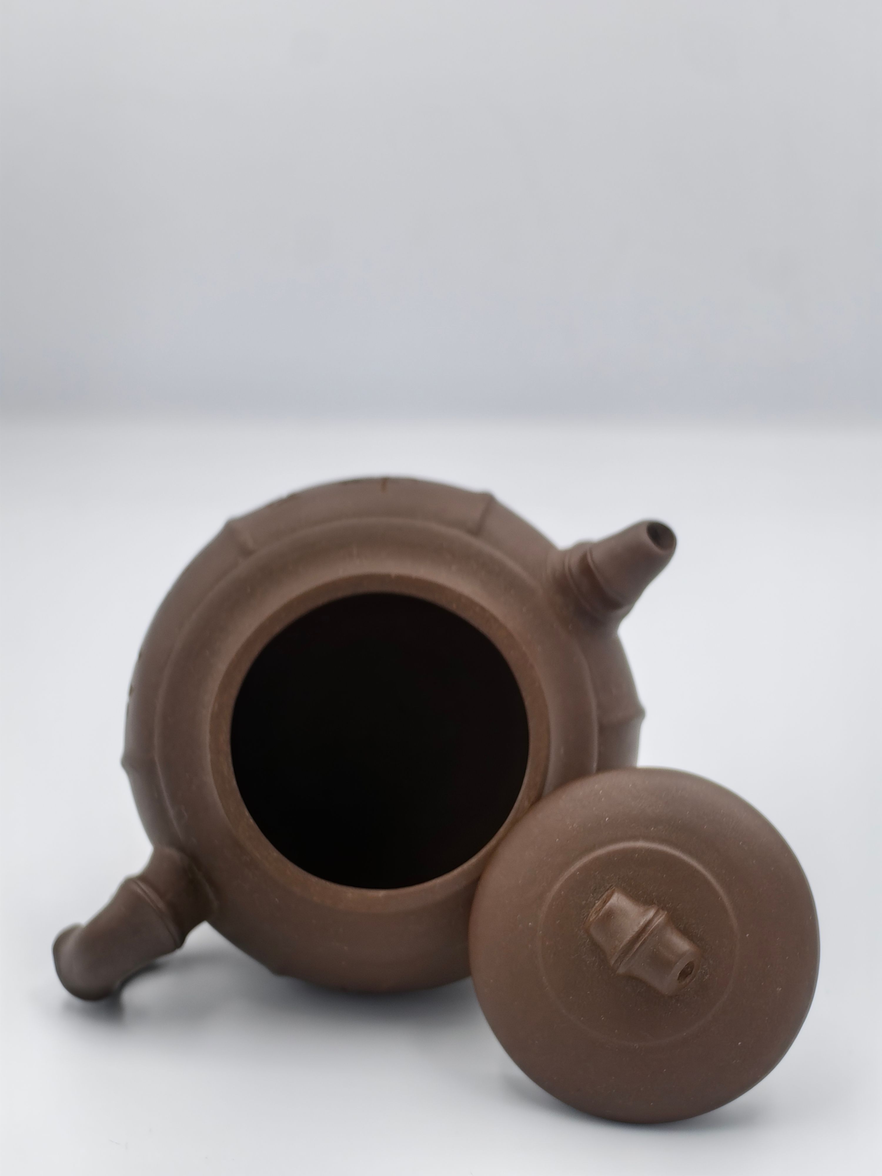 Yixing Teapot - Additional view
