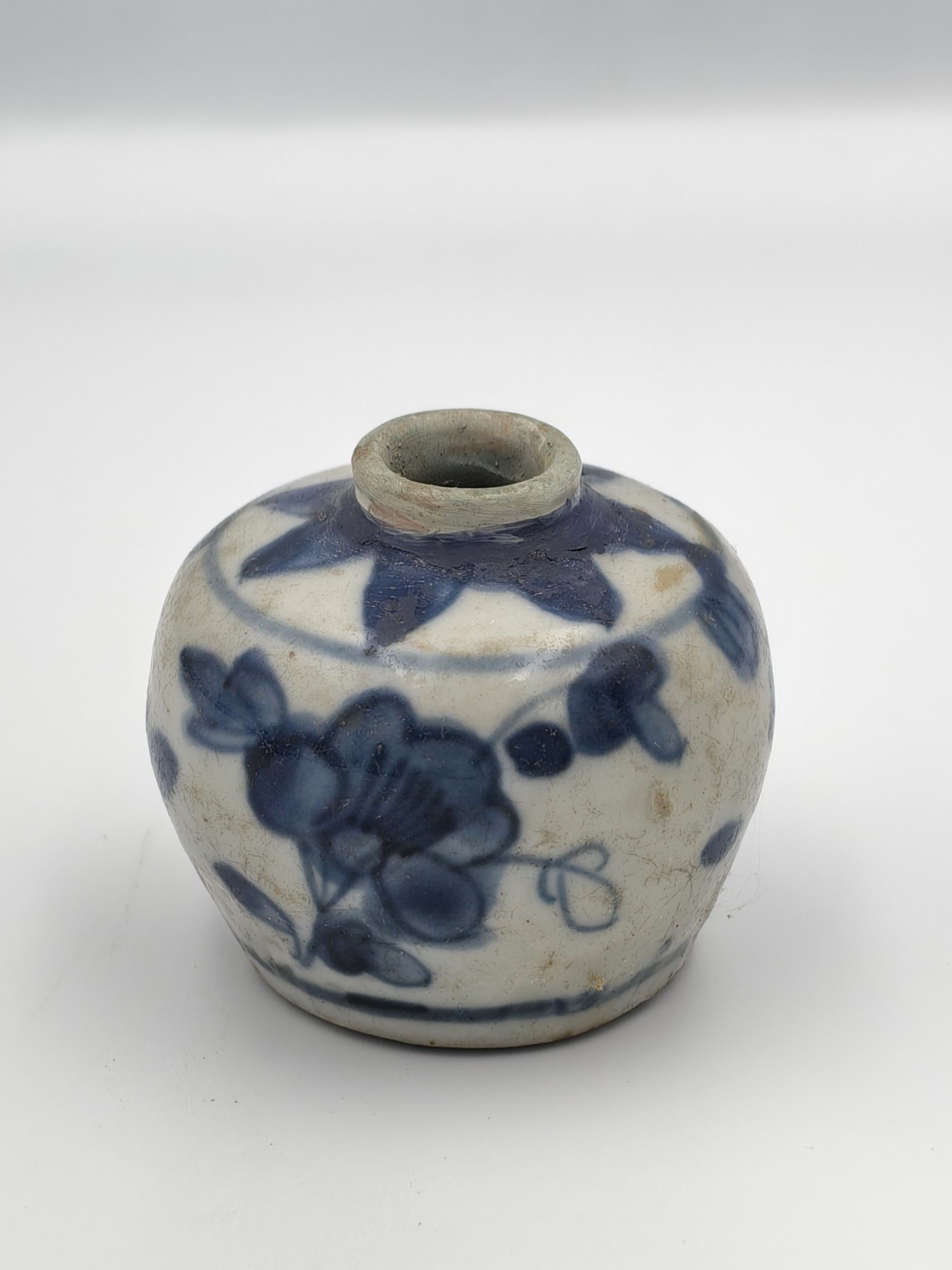 Ming Dynasty Blue and White Ceramic Jarlet 