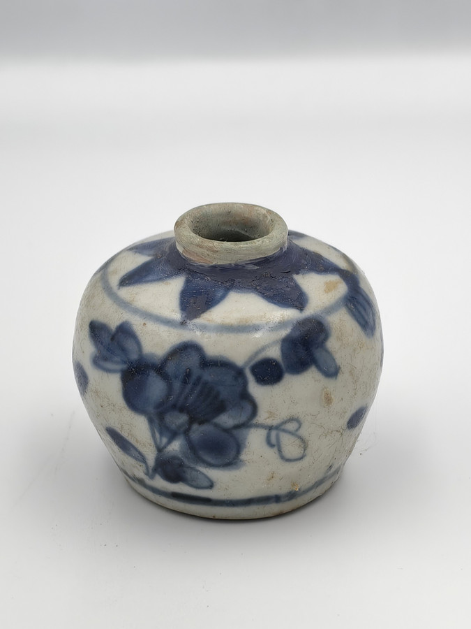 Ming Dynasty Blue and White Ceramic Jarlet
