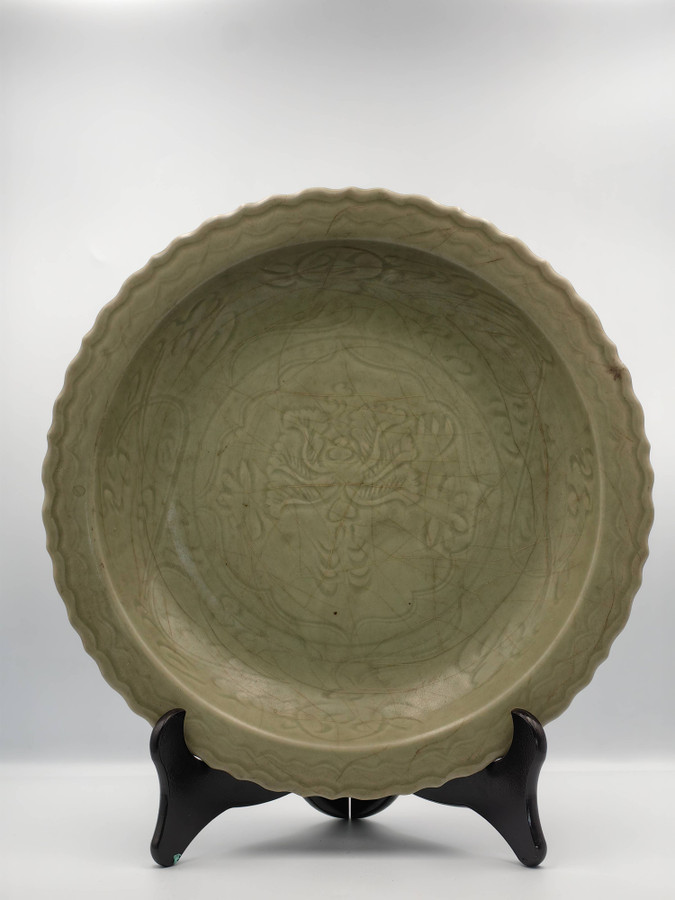Chinese Longquan Celadon "Lotus" Charger