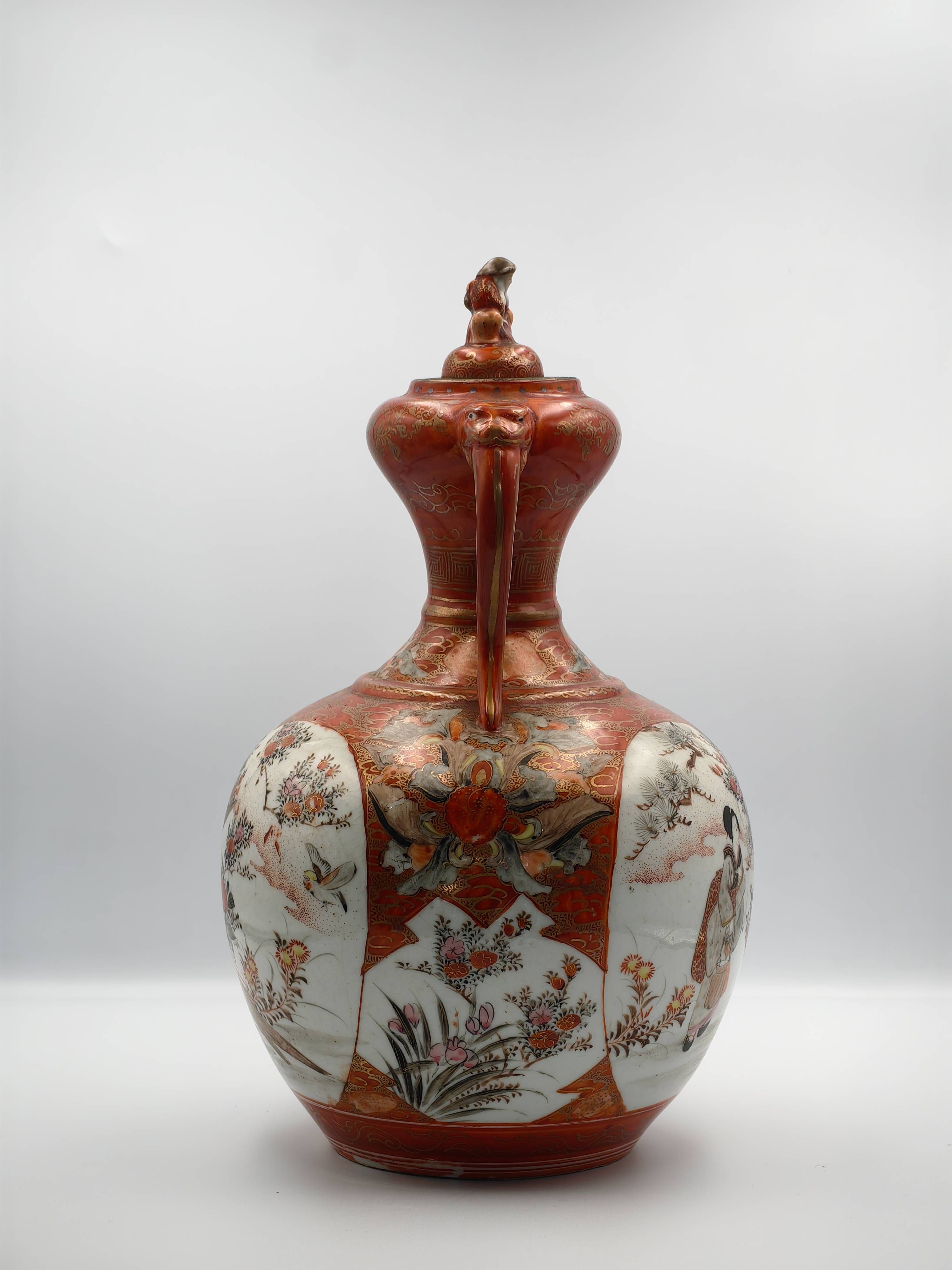 Rare Kutani Vase, Meiji Period - Additional view
