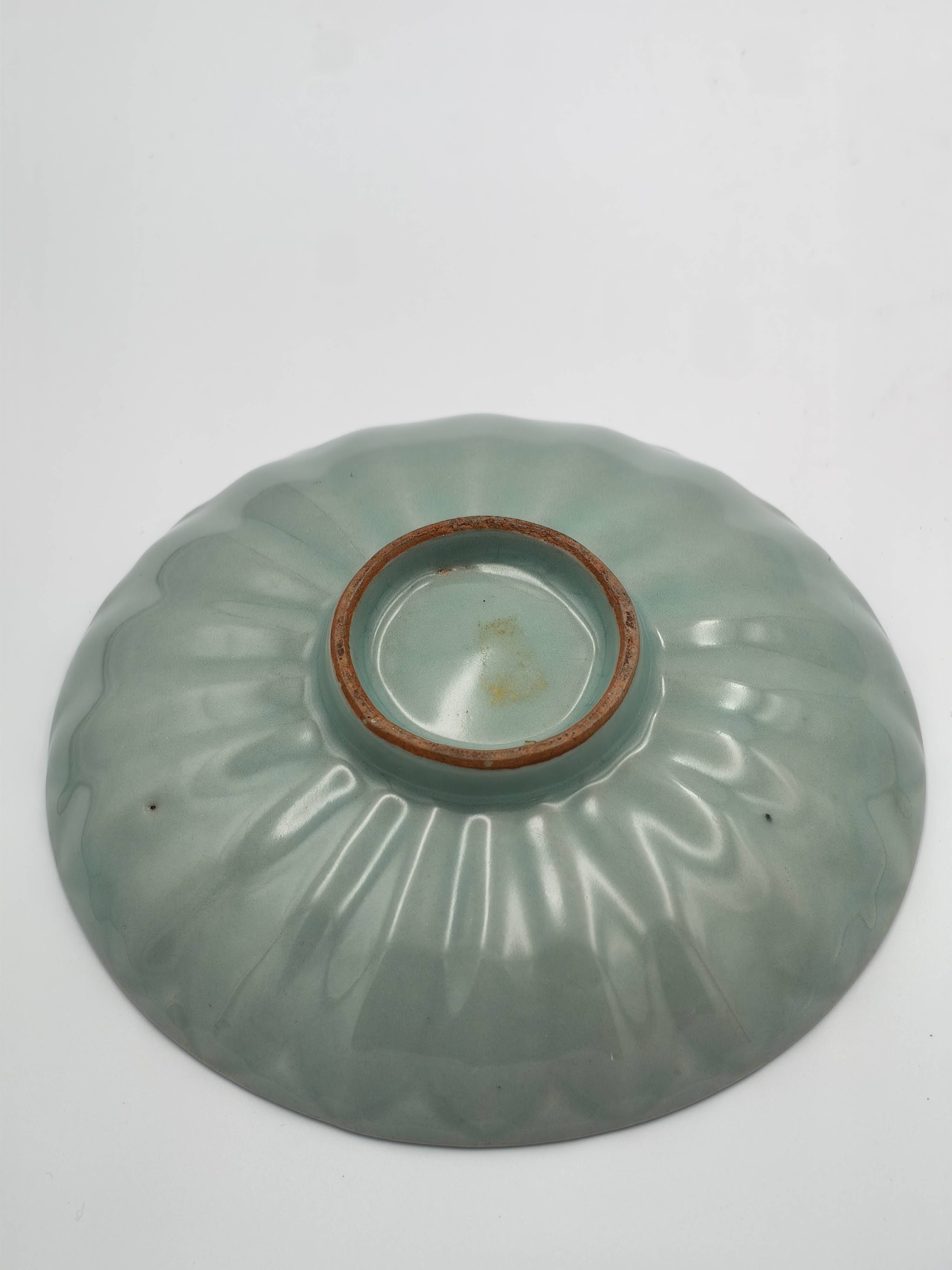 Celadon-Glazed Carved Lotus Bowl - Additional view