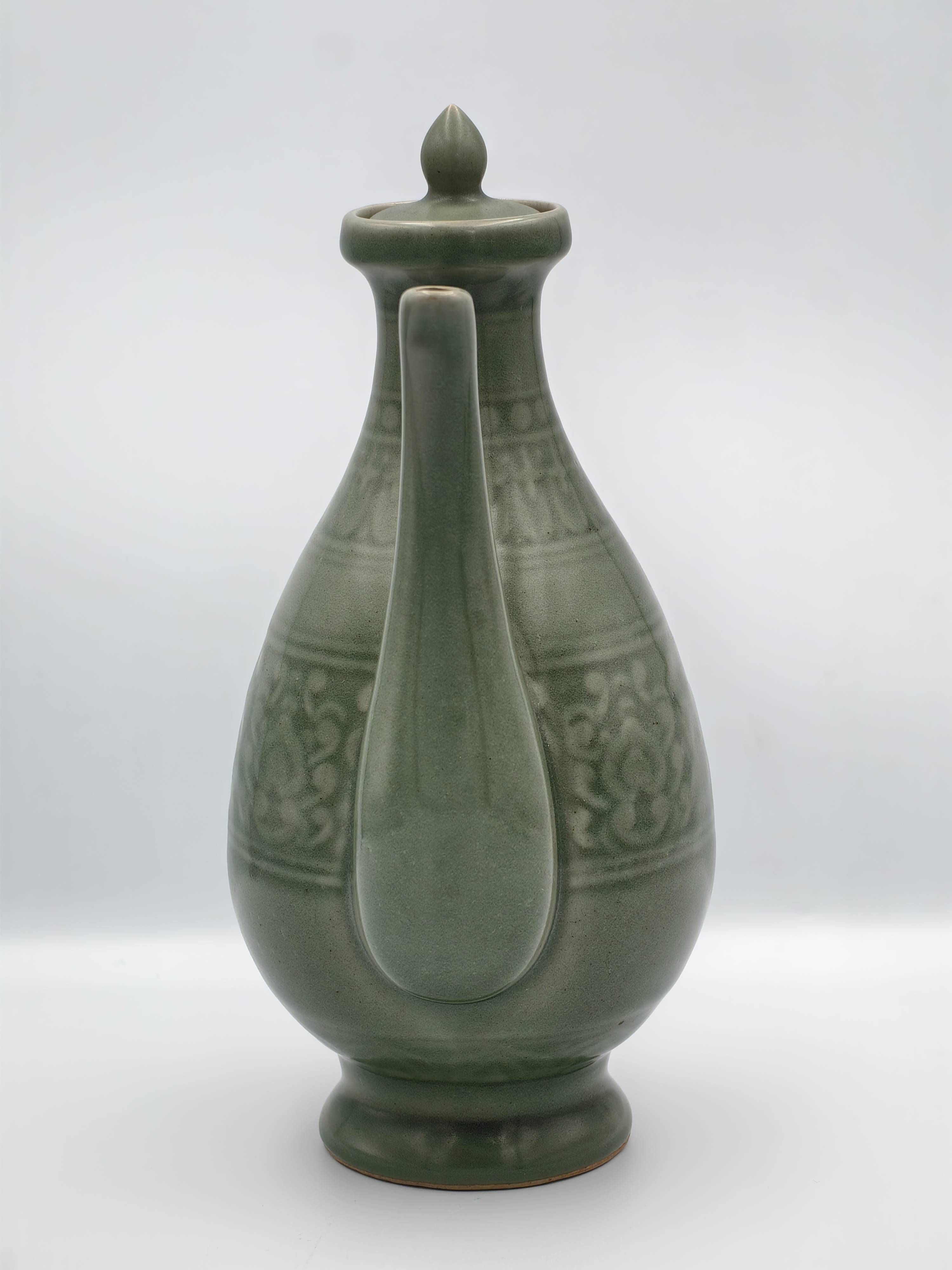 Chinese Celadon Longquan Wine Ewer, 19th Century - Additional view